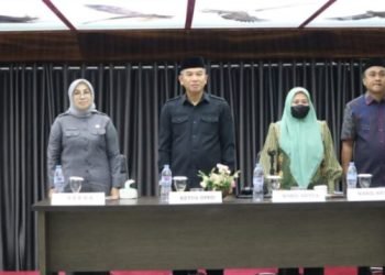 Sekda Konsel Hadiri Paripurna Pandangan Umum Fraksi DPRD Terhadap RAPBD-P 2023