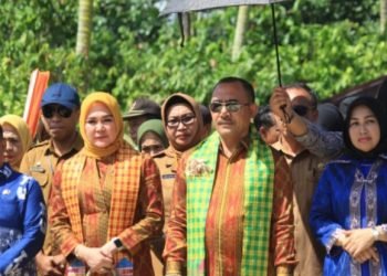 Sekda Konsel Dampingi Wabup Terima Tim Penilai Lomba Desa Tingkat Provinsi di Asembu Mulya