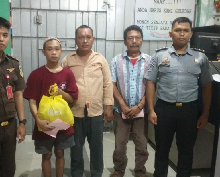 Dua Tersangka Mapia Tanah ditahan Kejati Sultra, Satgas Libas yang Ikut Terlibat.