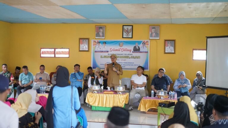 Bupati Surunuddin Bersama Jajaran Bagikan Makanan Bergizi Program Penurunan Stunting