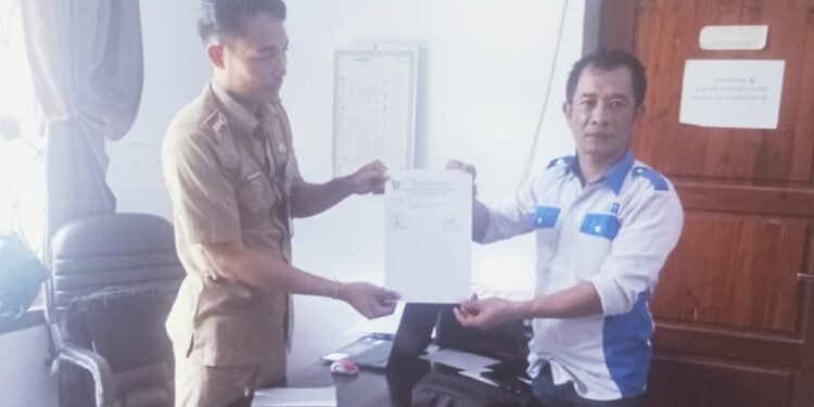 Warga Desa Lalonggombu Melalui PPWI DPC KONSEL Laporkan Dugaan Korupsi DD Tahun 2023/2024