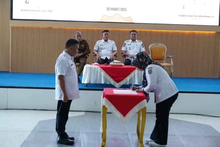 Pemerintah Kabupaten Konawe Selatan, Melakukan Penandatanganan Perjanjian Kinerja Tahun 2025