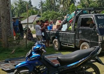 Miris !! Seorang Istri Diduga Diusir Paksa Keluarga Lelaki, Pasca Meninggal Sang Suami