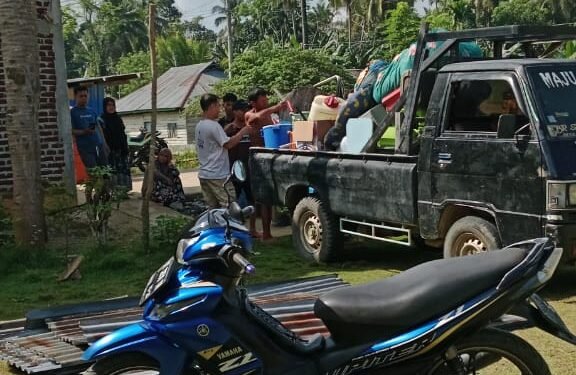 Miris !! Seorang Istri Diduga Diusir Paksa Keluarga Lelaki, Pasca Meninggal Sang Suami